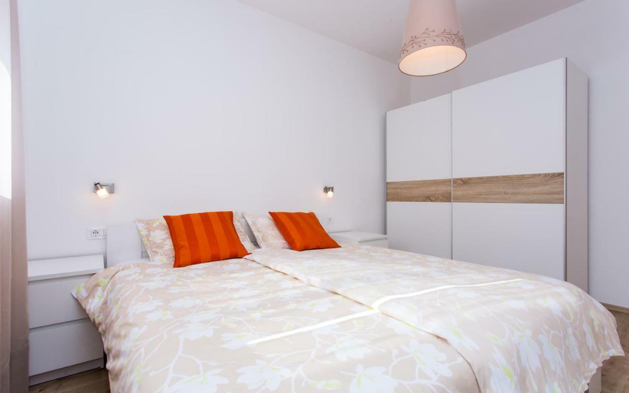 Apartments Matea I Baška Eksteriør bilde