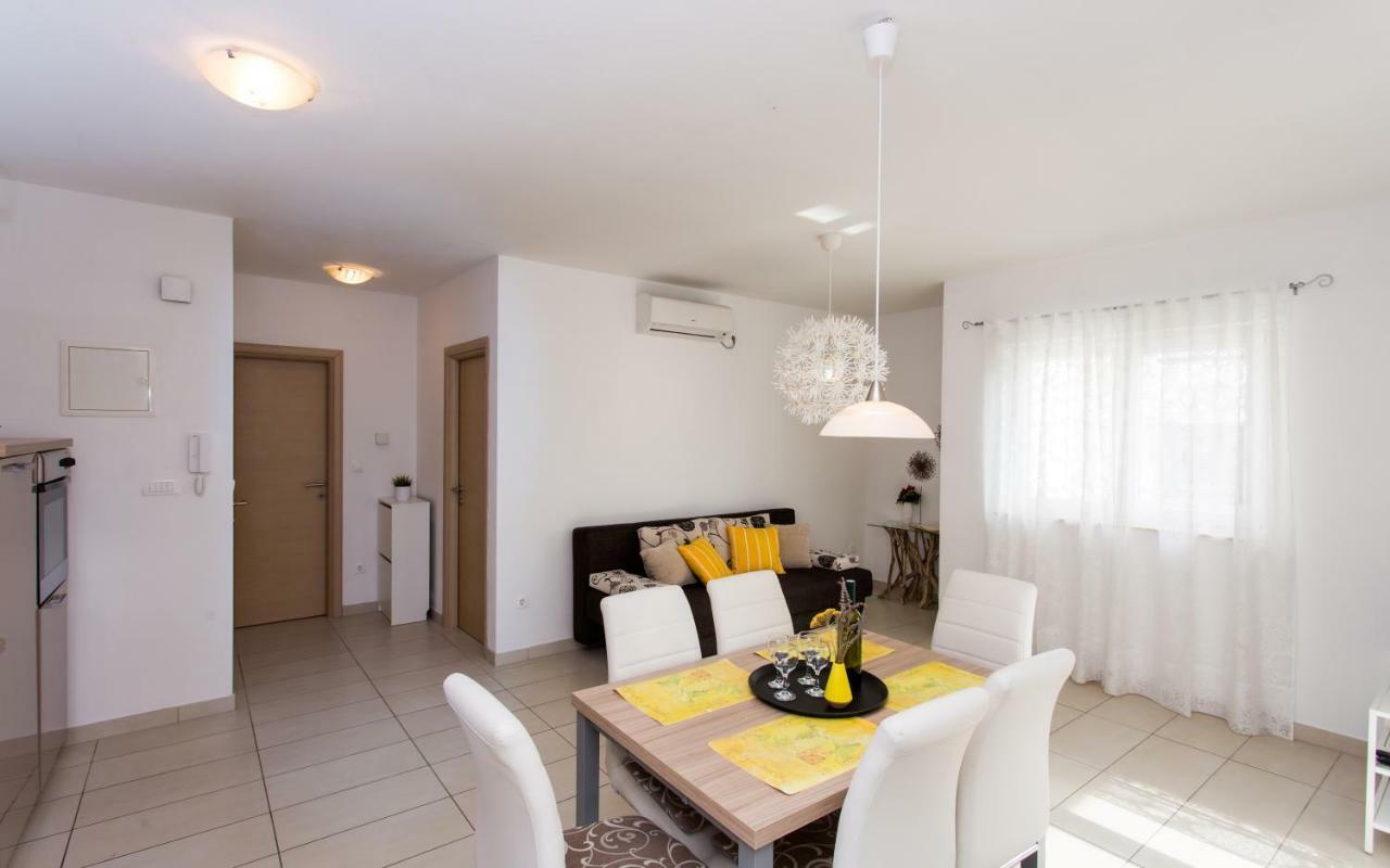 Apartments Matea I Baška Eksteriør bilde