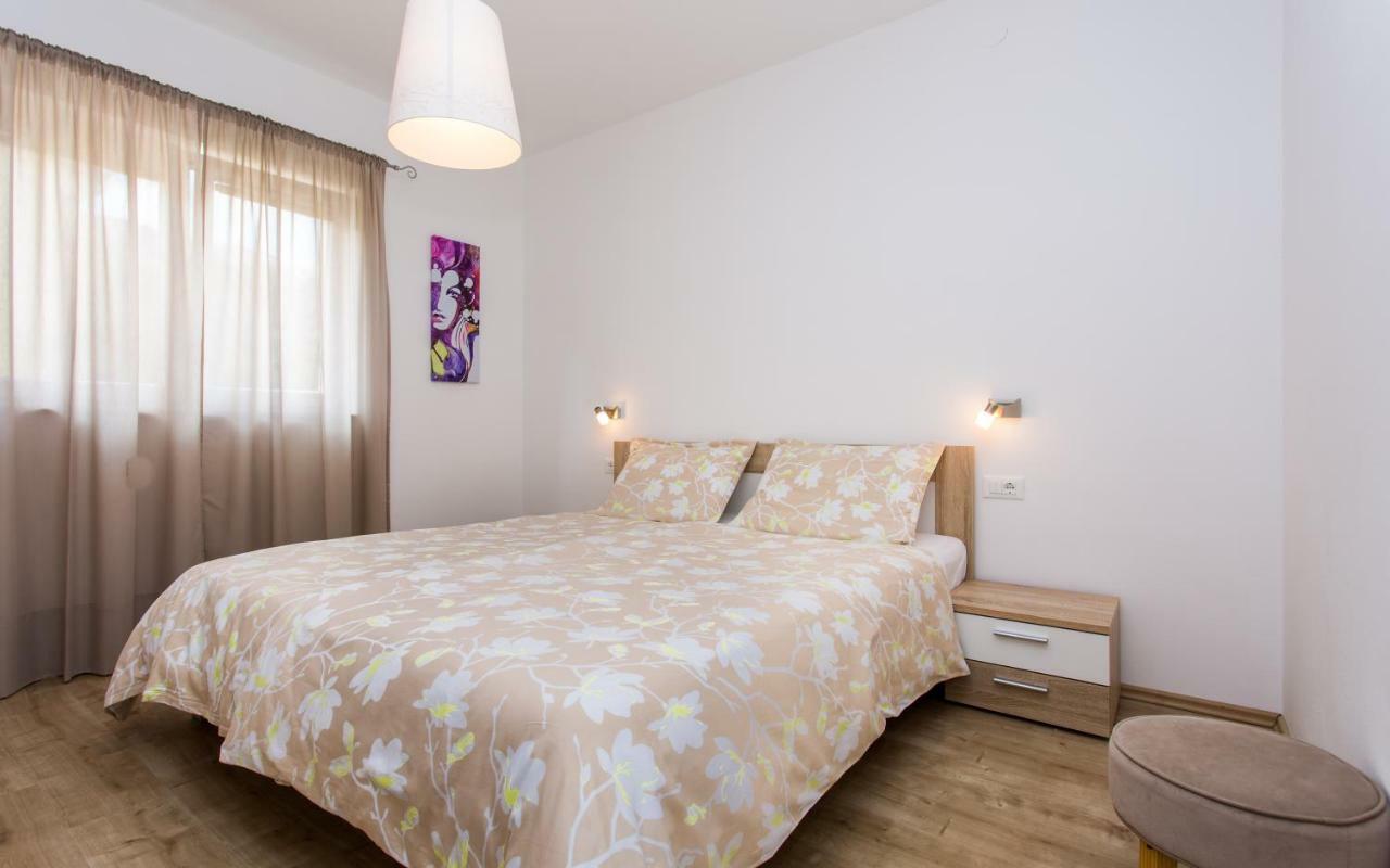 Apartments Matea I Baška Eksteriør bilde